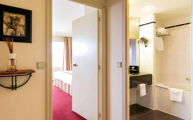 Pullman Bucharest World Trade Center Hotel