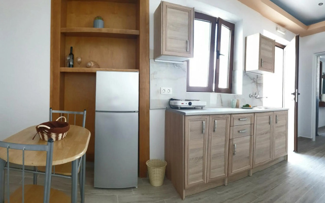 Lindos centre studios