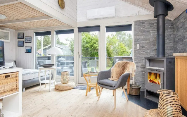 5 Person Holiday Home in Hovborg