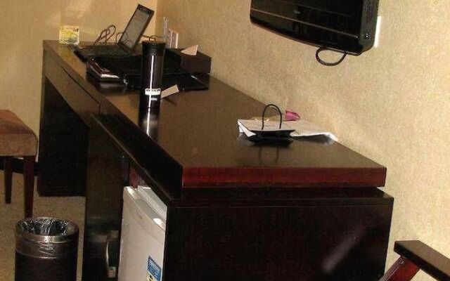 Wuhan Newport International Hotel
