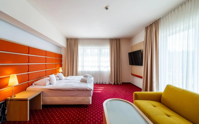 Grape Town Hotel