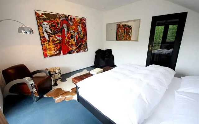 hotel12