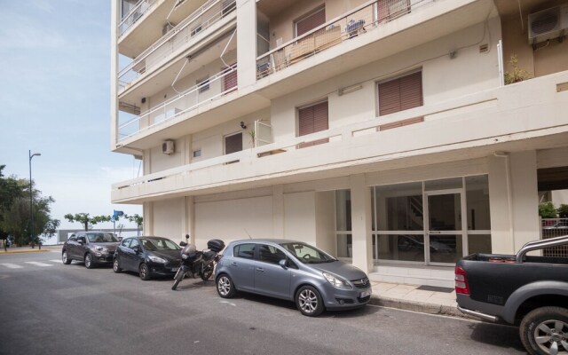 Seafront Apartment Grace
