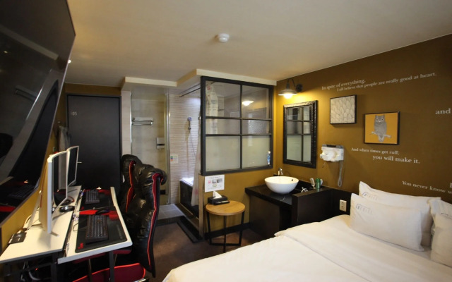 Incheon (Bupyeong) Reniel