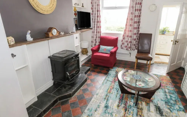 7 Aikenhead Terrace