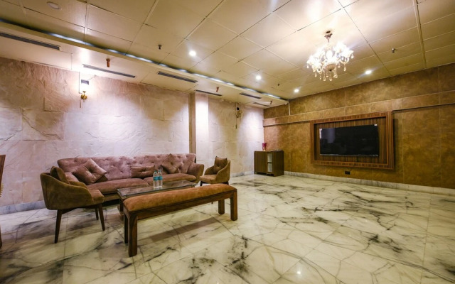 Fabhotel Bharat Continental