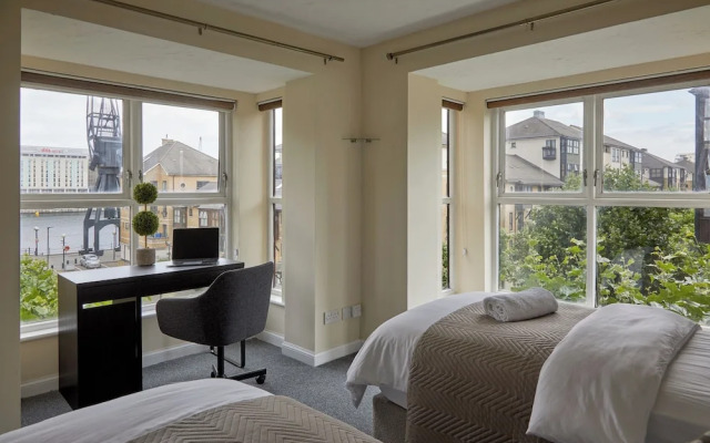 Apartment - Sleeps 6 - Riverside - City Centre