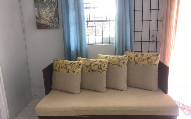 Maxwell Beach Apartment