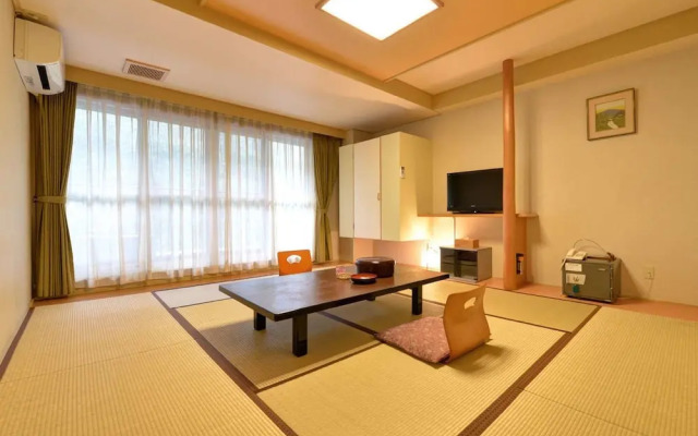 Shima Onsen Yuzurihaso Hot spring Inn