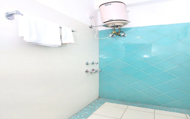 OYO 10985 Home Spacious 1BHK Barog