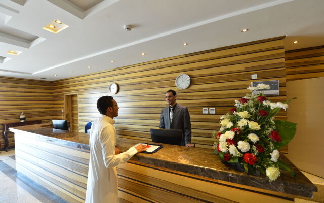 La Fontaine Al Shorouq Suites