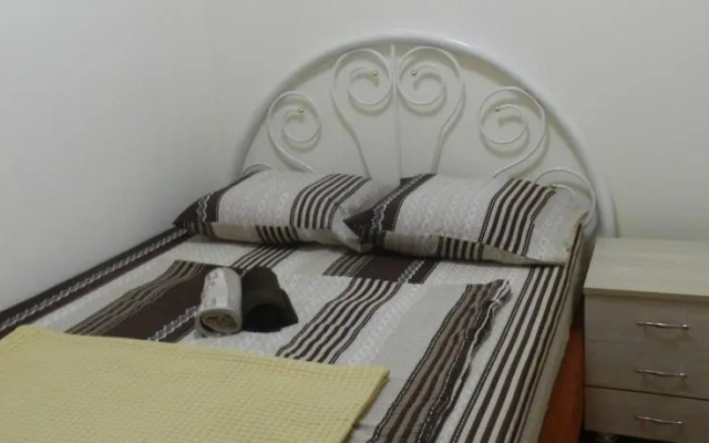 Nia Guest House