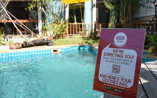 Nida Rooms Si Phum Soi 9 Golden Land