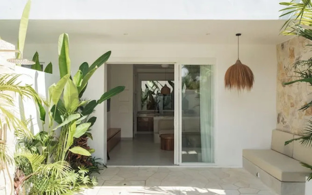 Villa Eraya by Alfred in Bali