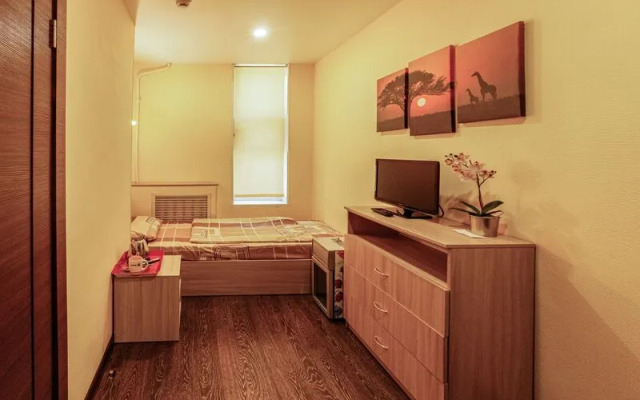 Тихий дворик