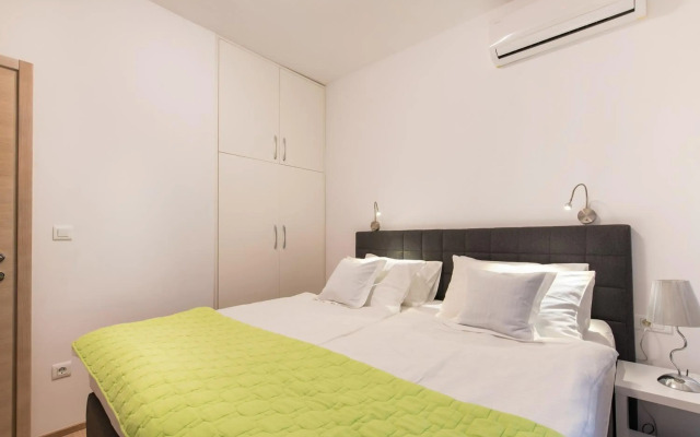 Beachfront Apartmants Zanic