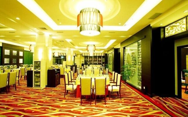 Yijing Holiday Hotel