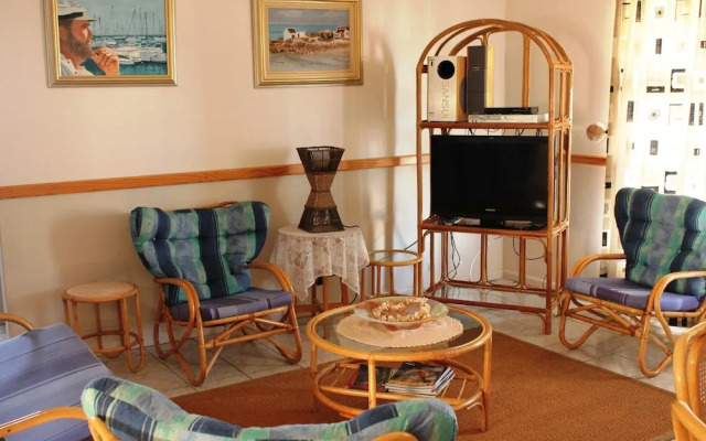 10 Ocean Pebble Self catering