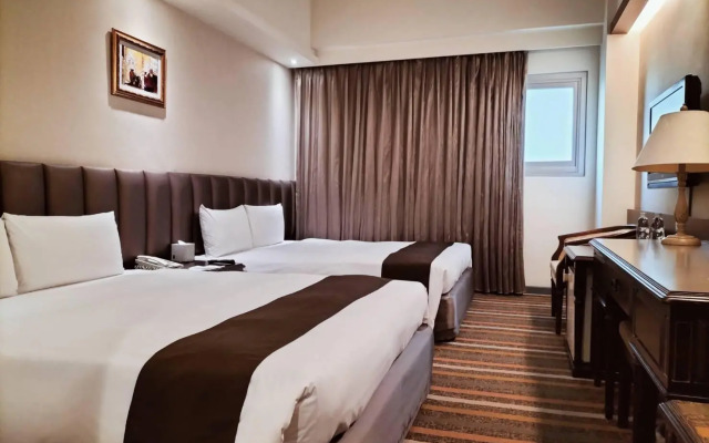 Urban Hotel 33