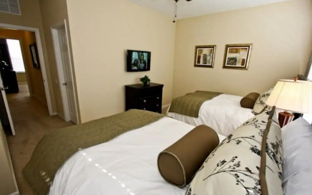 Ravis Retreat Townhouse at Vista Cay Resort