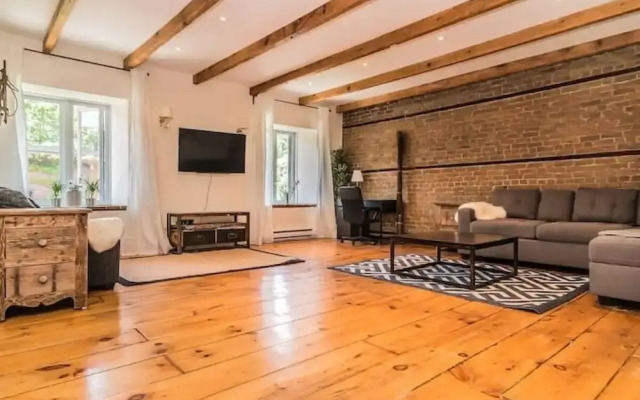 Montreal Artist Loft - Champs
