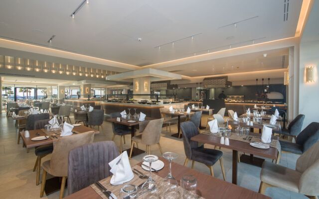 Amira Luxury Resort & Spa