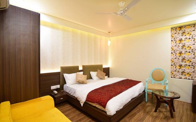 Shyampuriya Palace By FabHotel