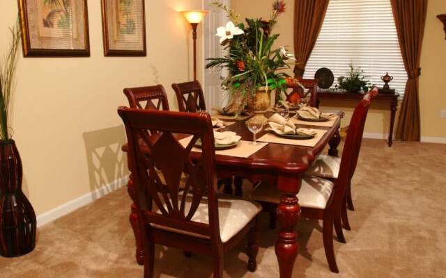 Vista Cay Four-bedroom