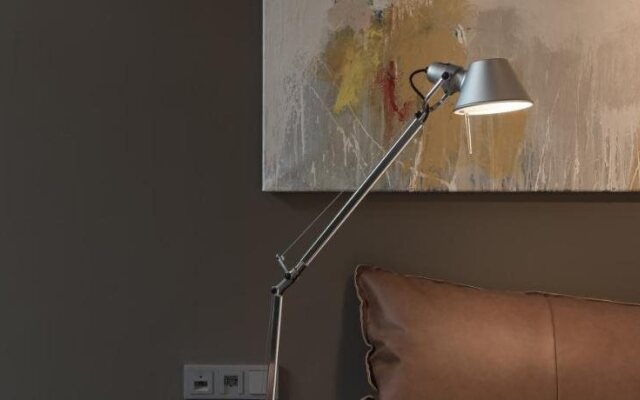 hotel Blue inspired by MANNA