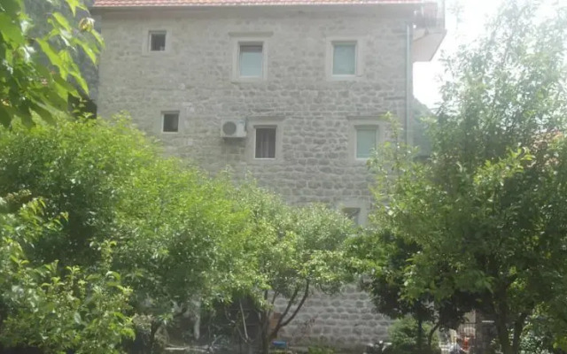 Pajo Apartments