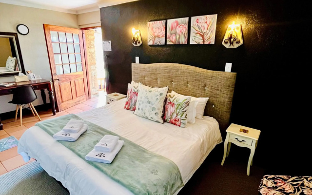 Longtom Farm Guest House