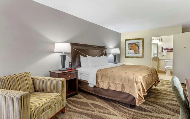 Quality Inn Windsor Mill - Baltimore