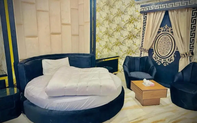 The Signature Hotel