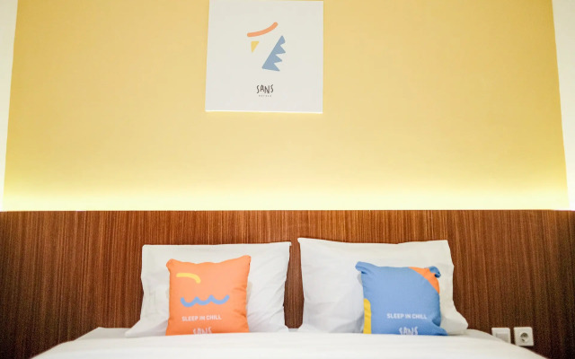 Sans Hotel Roxy Jakarta