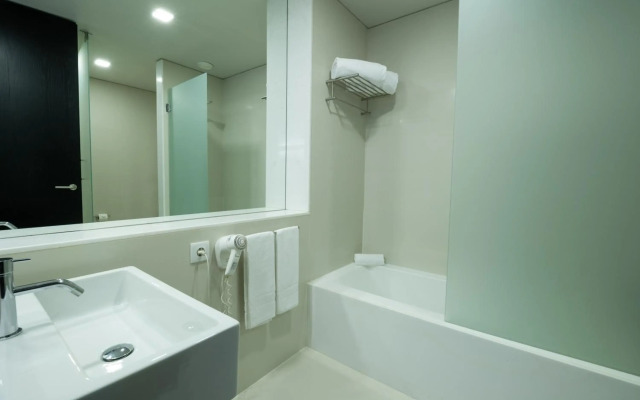 Axis Viana Business & SPA Hotel