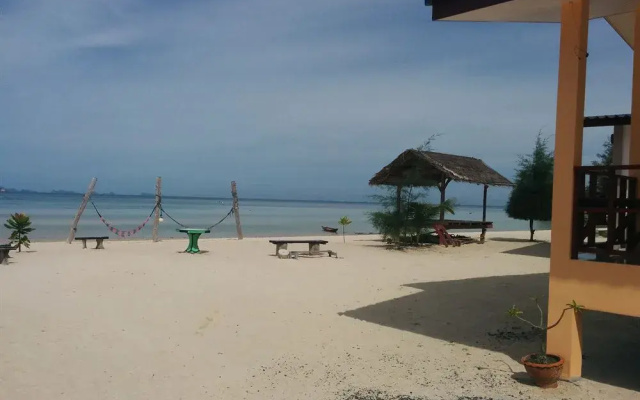 The Beach Bungalow
