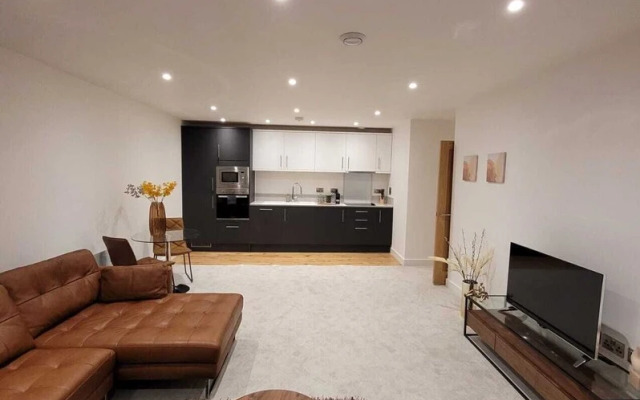 Lux 1 Bed Flat In The Heart Of Rochester