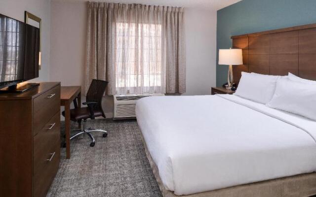 Staybridge Suites Indianapolis Downtown - Convention Center