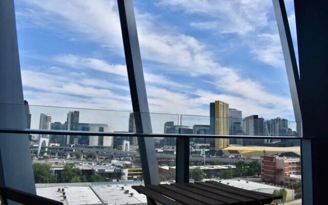 Modern 1 Bedroom Apartment With Rooftop Terrace And Spa