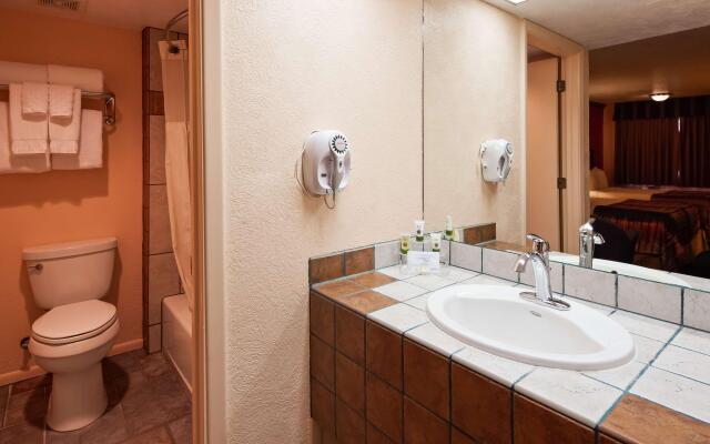 Best Western Kokopelli Lodge