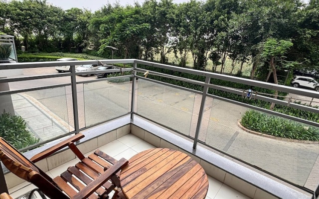 Luxurious 2-bedroom Apartment With Shared Pool in Gurugram
