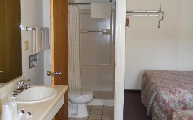 Tomahawk Lodge