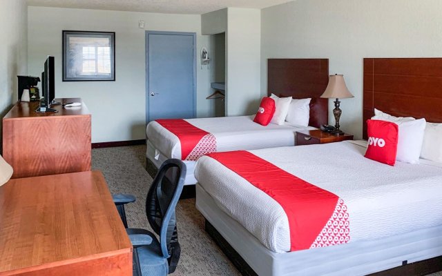Oyo Hotel Pearsall I 35 West