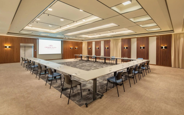 Crowne Plaza Budapest by IHG