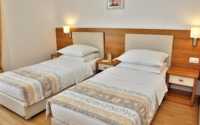 Hotel Leonardo