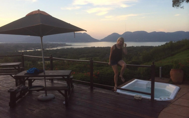 La Montagne Guest Lodge