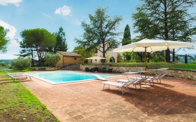 Fonte Pinella 8 in Chiusi