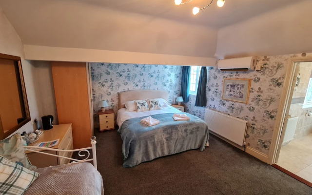 OYO Lavender House Hotel