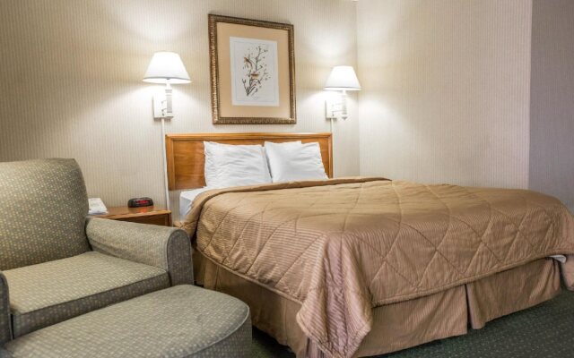 Days Inn by Wyndham Waukegan