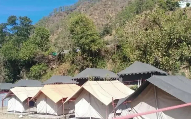 Camp Kalsi The river side camp